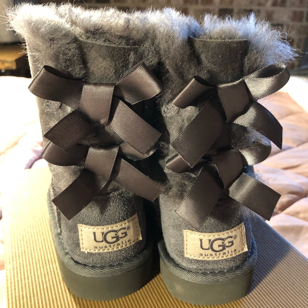 Ugg Bailey Bows Gray